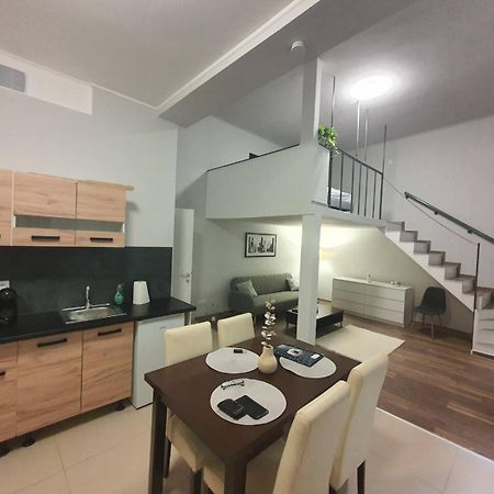Cute Downtown Apartment Будапеща Екстериор снимка
